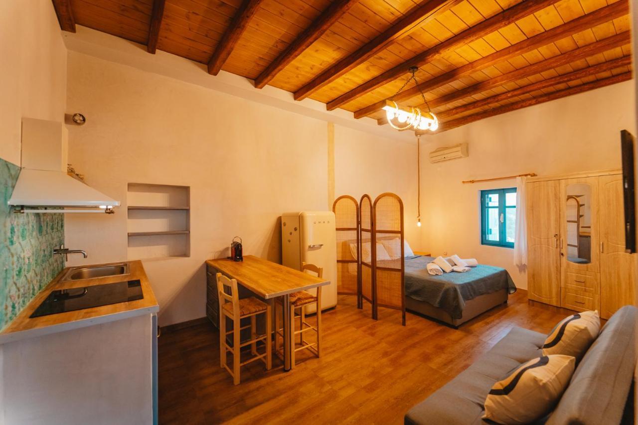 Kythera Secrets Suites Viaradika Εξωτερικό φωτογραφία
