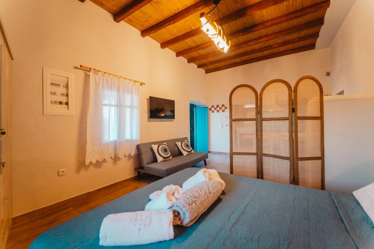 Kythera Secrets Suites Viaradika Εξωτερικό φωτογραφία