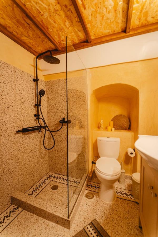 Kythera Secrets Suites Viaradika Εξωτερικό φωτογραφία